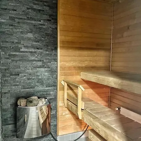 Apartment And Cozy Big House For 8 People With Sauna